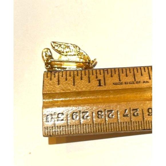 Green Red and Gold Cloisonné Puffy Fish Shaped Brooch Signed Ivana Adorable! - Picture 5 of 9